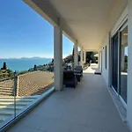 Apartment Zeus With Private Pool And Sea View