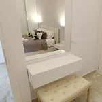 Zeus With Private Pool And Sea View Apartment *
