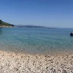 Apartment Zeus With Private Pool And Sea View