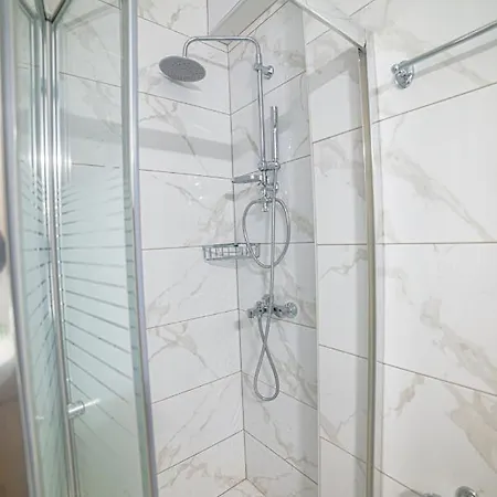 Zeus With Private Pool And Sea View דירה *