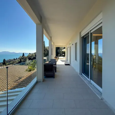 Zeus With Private Pool And Sea View דירה ניסקי