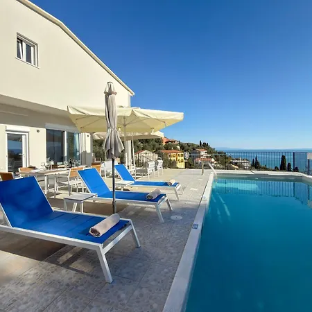 Zeus With Private Pool And Sea View