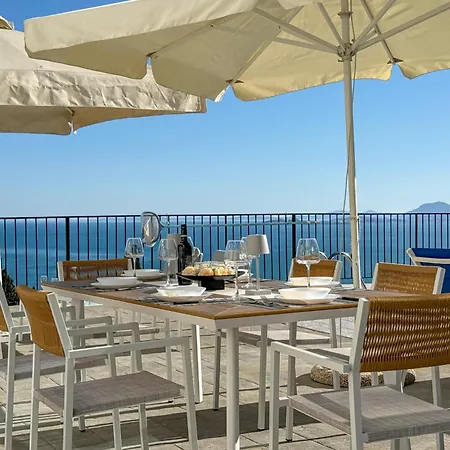 דירה Zeus With Private Pool And Sea View ניסקי