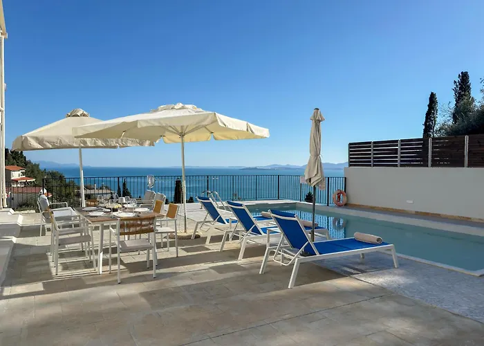 Zeus With Private Pool And Sea View Apartament